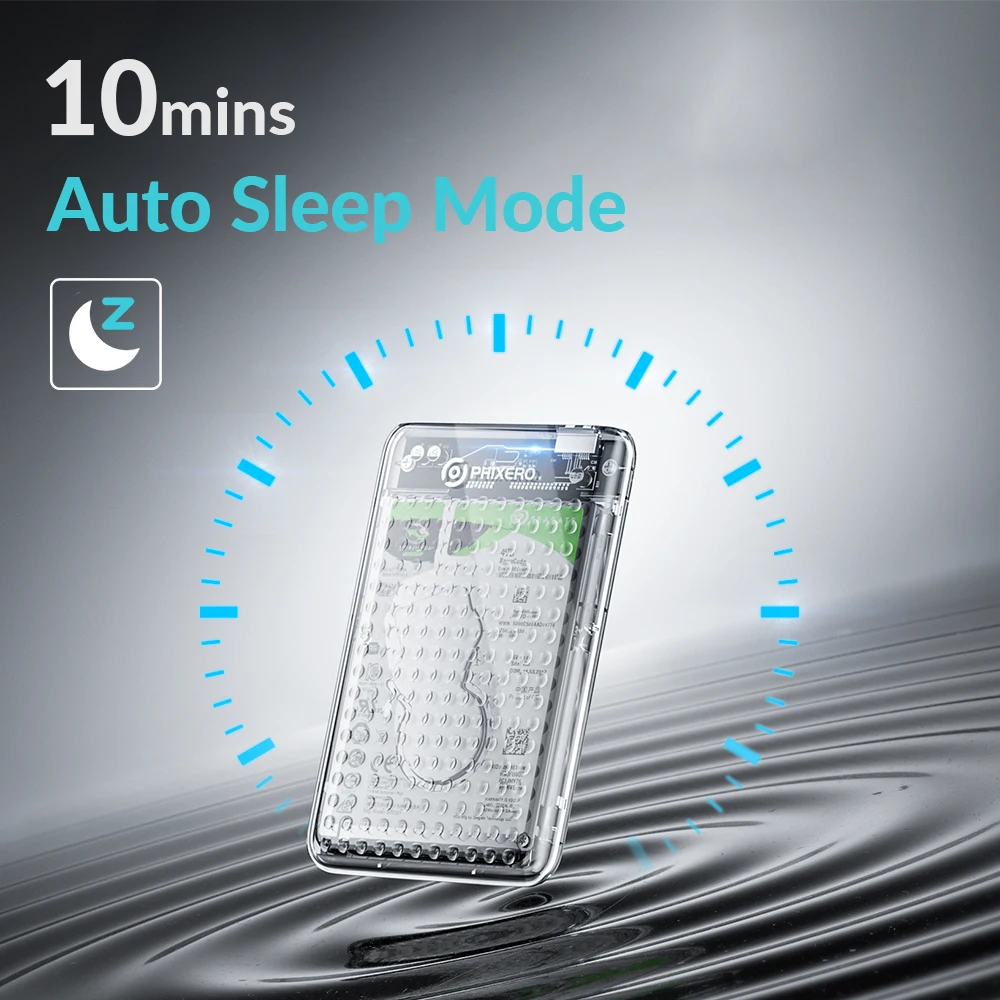 Un teléfono inteligente con una funda transparente, colocado sobre una superficie reflectante que crea un efecto dominó alrededor del teléfono. El teléfono está centrado en la imagen y hay elementos gráficos a su alrededor que sugieren un tema de agua o movimiento fluido.