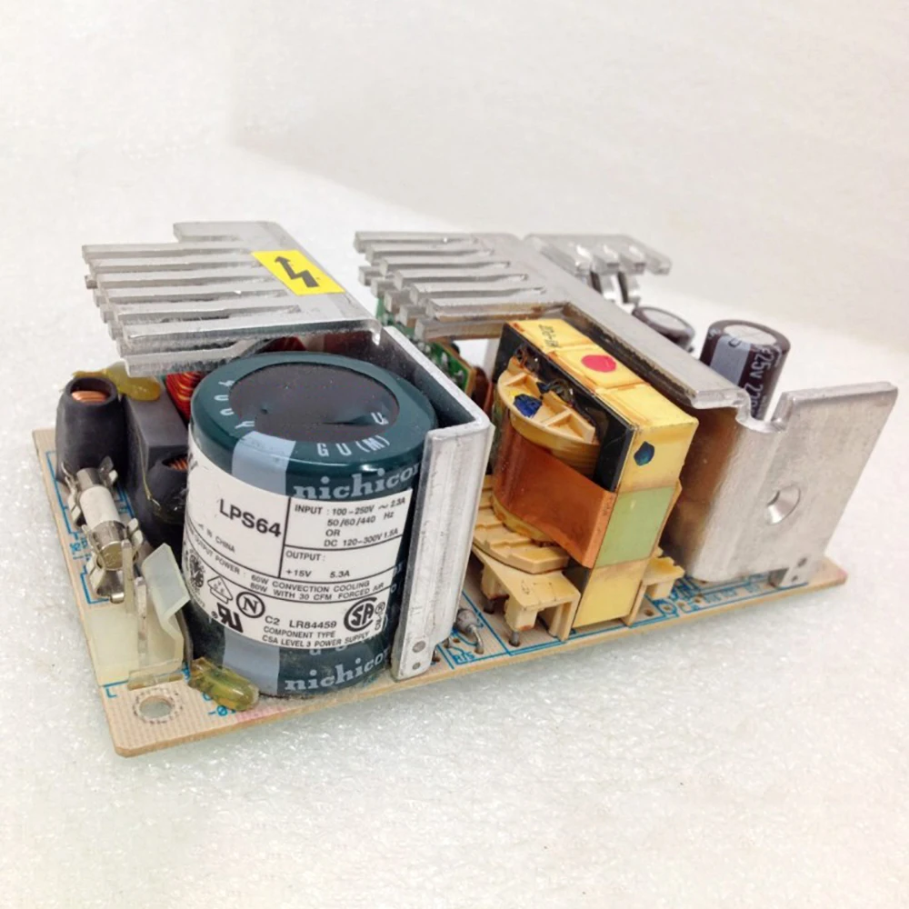 Para fuente de alimentación de equipos médicos industriales ASTEC +15V5.3A LPS64 - imagen 2