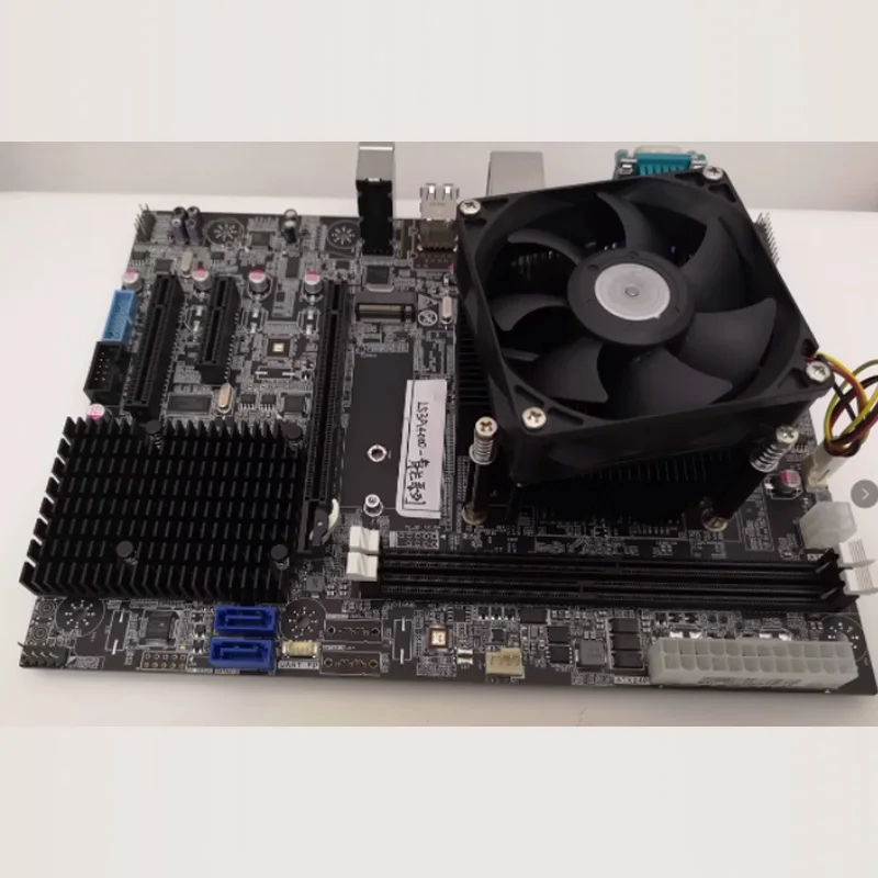 Loongson 3A4000 (mainframe, board, placa de desarrollo UOS) - imagen 4