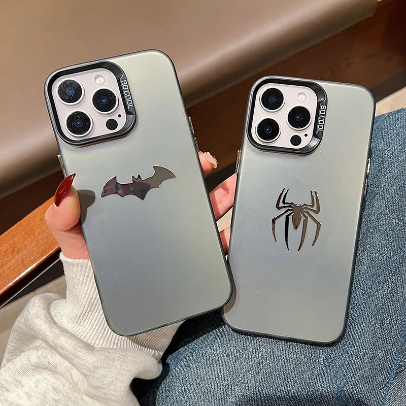 Funda de teléfono 3D plateada con diseño de araña y murciélago para Samsung Galaxy S25 S24 S22 S23 Ultra Plus FE A16 A55 A54 A15 A14 A13 A35 A33 A34 A53 - imagen 2