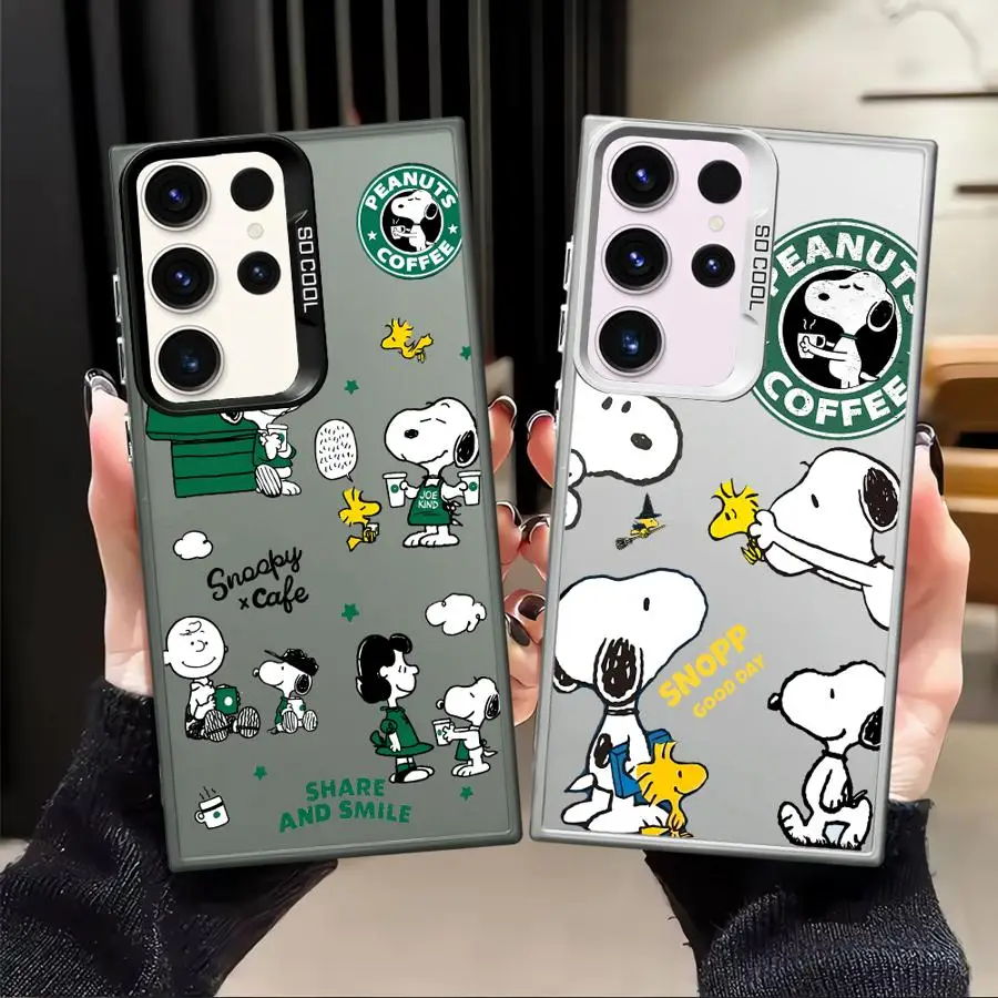 Funda trasera de teléfono para Samsung Galaxy S22 S20 Plus S23 S24 FE S21 S23 Note 20 Ultra S25 lindo dibujo animado S-S-noopyS café