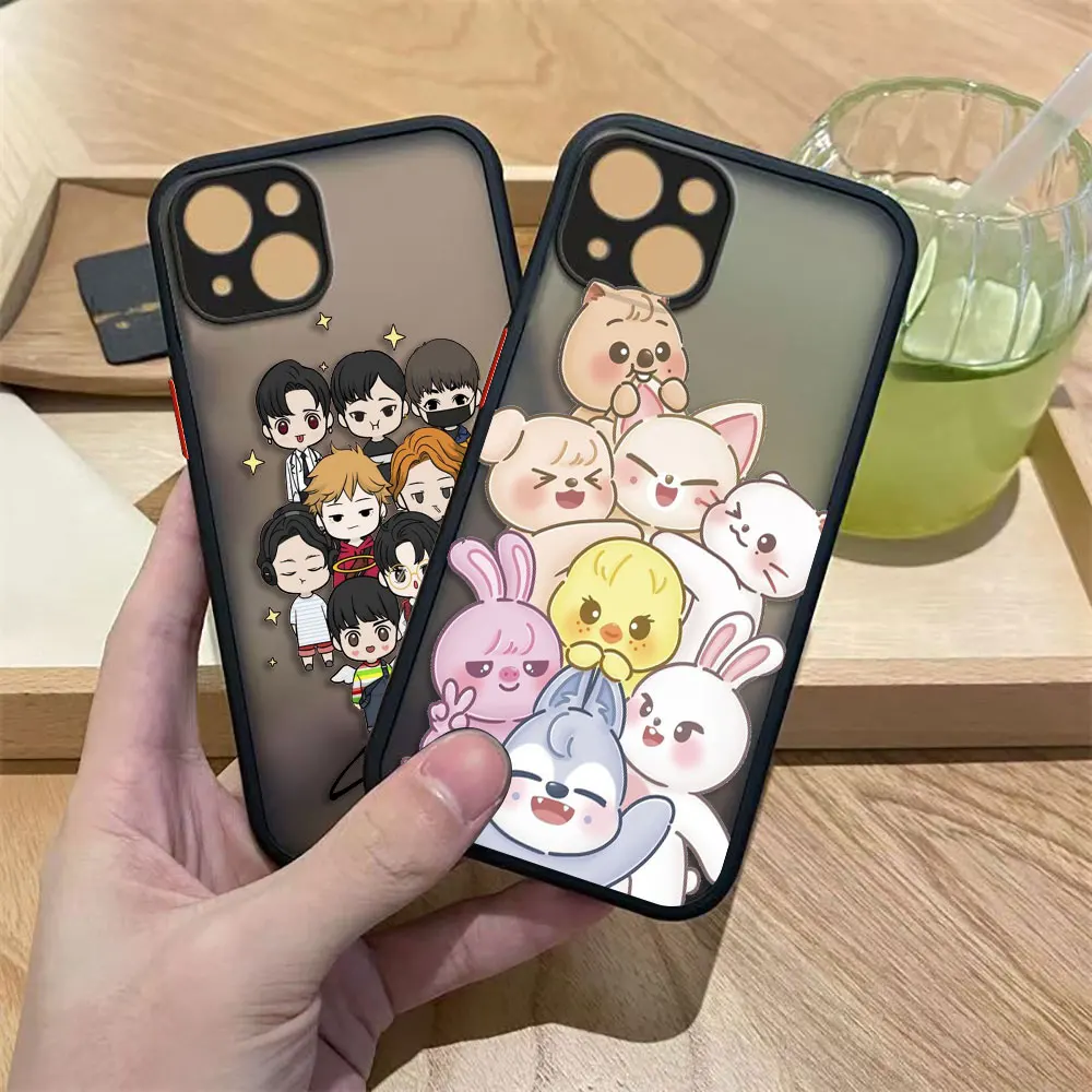 Funda de teléfono mate Kpop s-stray Kids s-skzoo para VIVO S1 T1 V15 V17 V19 V20 V21 V21E V23 V25 V29 S15 V23E S12 V50 LITE GT TPU - imagen 2