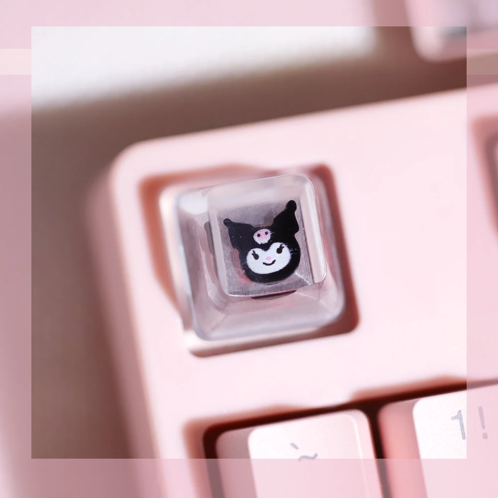 DIY Keycap lindo dibujos animados Sanrio teclas de resina transparente para teclados mecánicos de eje transversal OEM R4 juego retroiluminación Kurumi Keycap - imagen 2