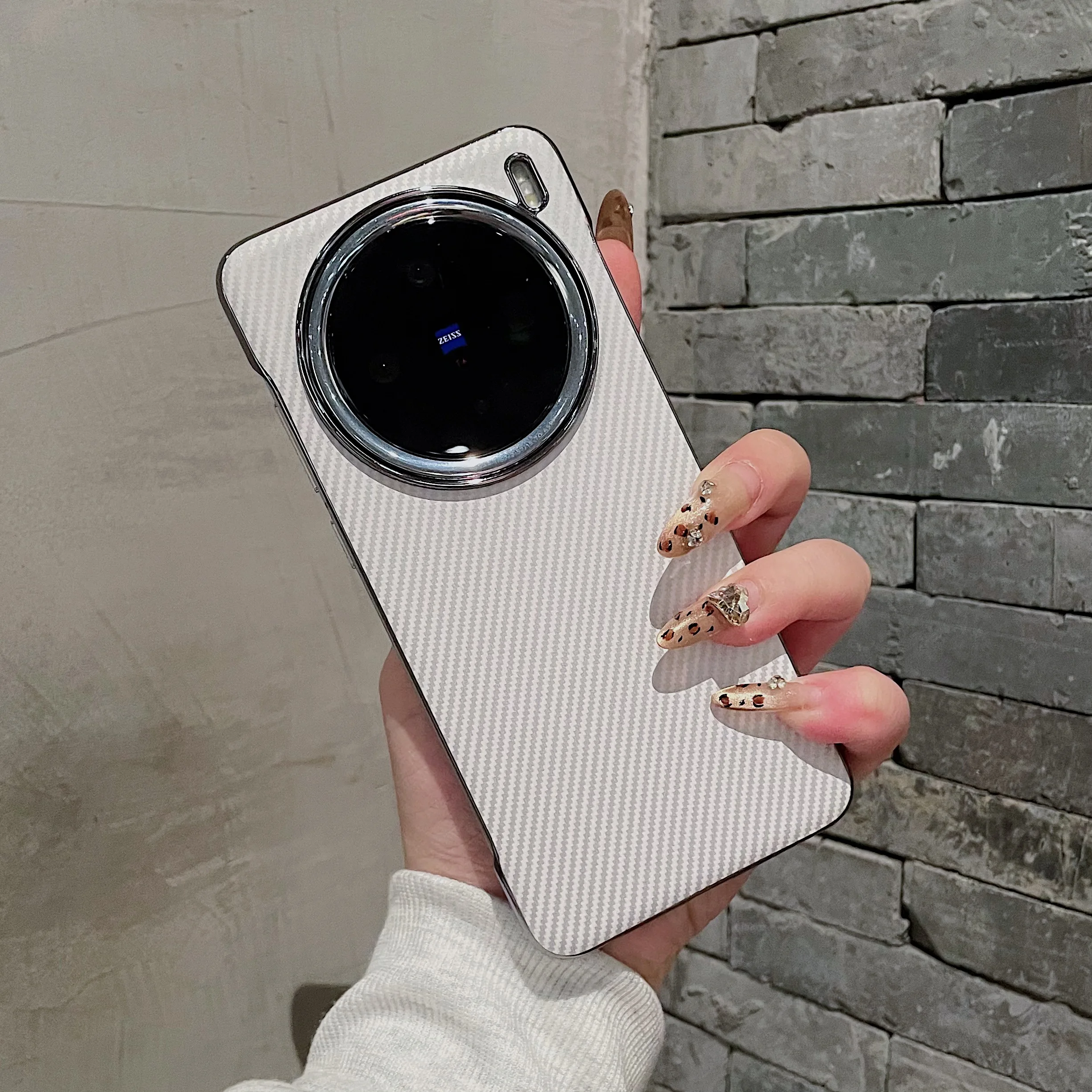 Funda de fibra de carbono para VIVO X200 Pro Mini, galvanizada sin marco, ultrafina, nueva funda de moda para VIVO X200Pro, parachoques a prueba de golpes - imagen 2