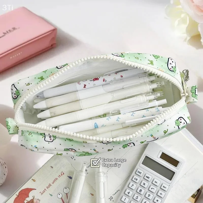 Estuche para lápices con estampado de gato y trébol de dibujos animados, bolsa de papelería para lápices Kawaii de gran capacidad, bolsa de almacenamiento portátil multifuncional - imagen 4