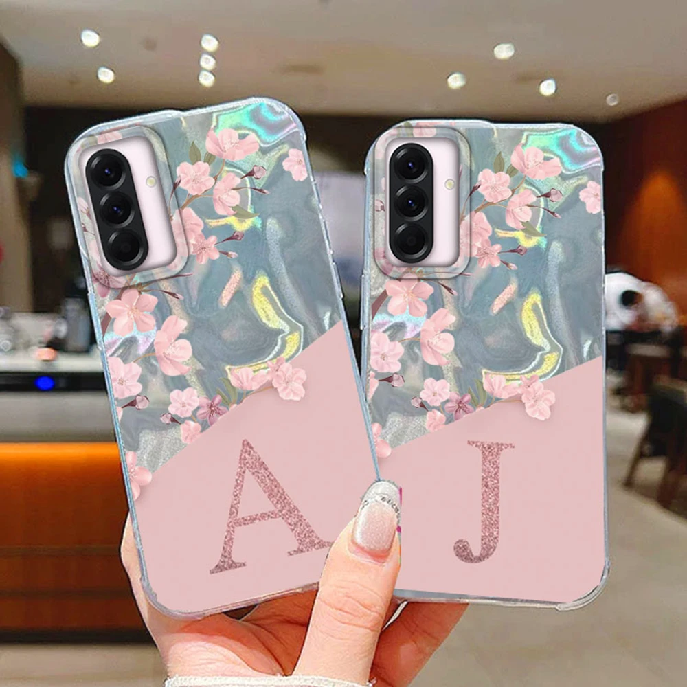 Funda con letra inicial A Z para Samsung Galaxy A56 A36 A26 A16 A15 A25 A35 A14 A24 5G, funda trasera de silicona con flores rosas - imagen 3