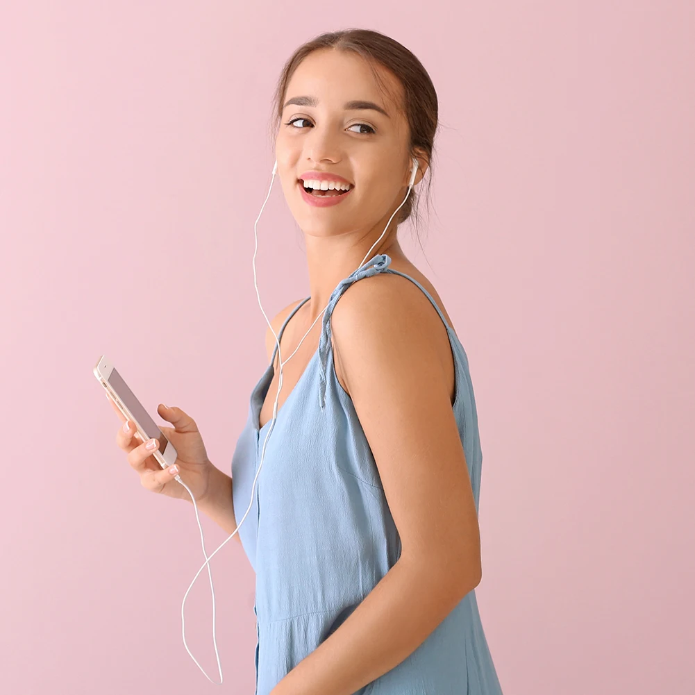 Auriculares con cable U19, auriculares con micrófono con cancelación de ruido, auriculares con enchufe de 3,5mm, auriculares deportivos