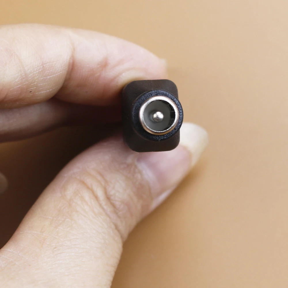 2 uds 5,5x2,1mm hembra a 7,9x5,5mm adaptador CC macho para adaptador de enchufe de alimentación de ordenador portátil 5,5X2,1 hembra a 4,5 7,9 4,0 macho - imagen 4