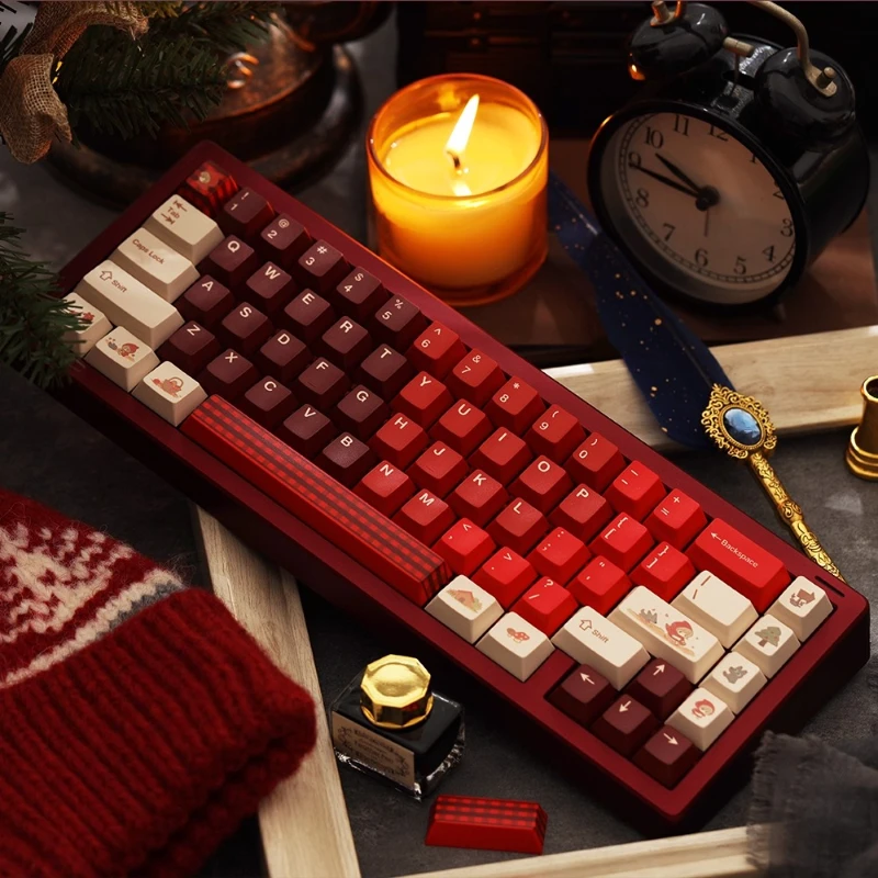 Teclas originales dibujadas a mano, teclas Little Red Riding, sublimación PBT, perfil de cereza, tapa de tecla de punto de Anime de dibujos animados de 1,7mm para jugadores - imagen 3