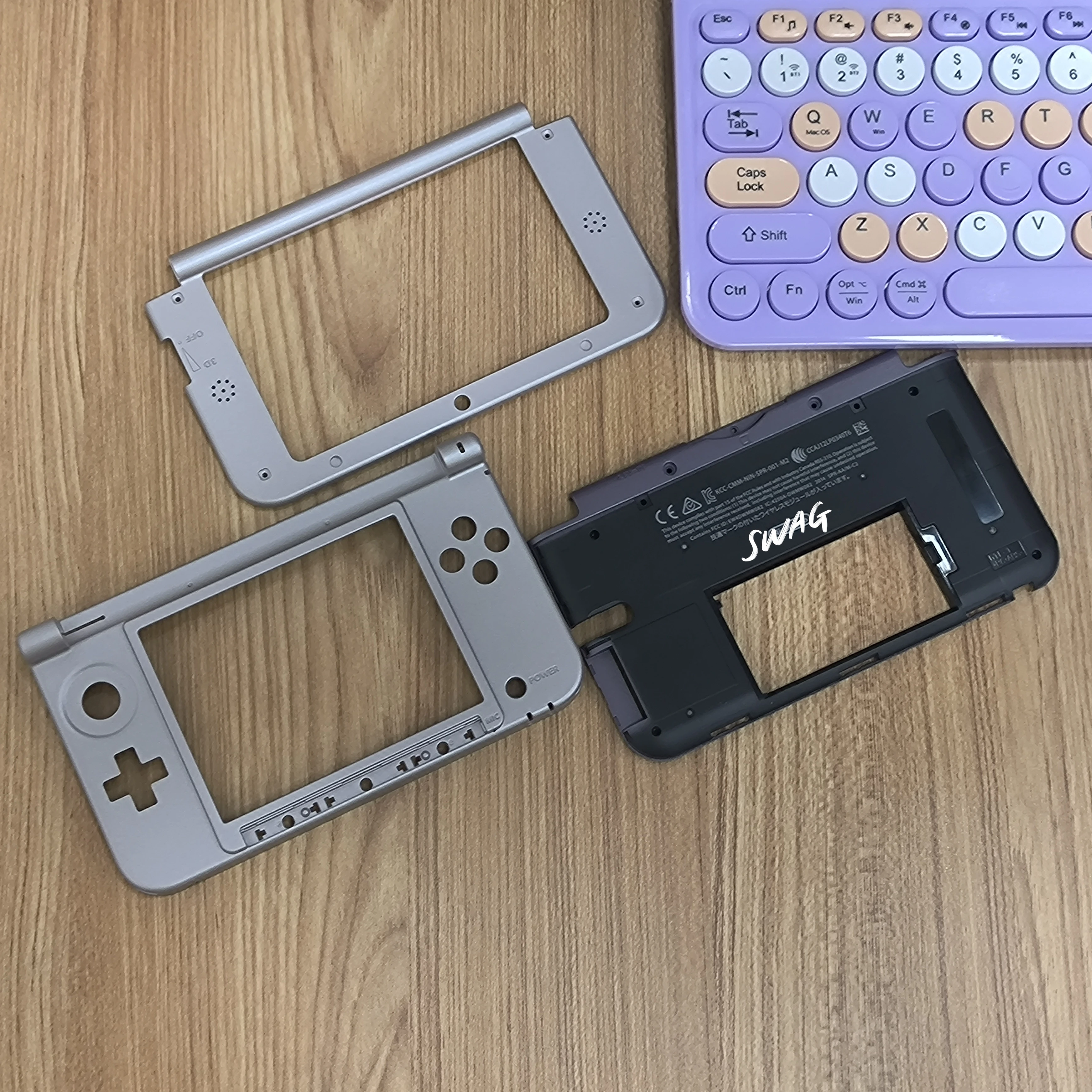 Carcasa de batería y marco medio superior e inferior de edición limitada gris Original para consola antigua 3DS XL/LL - imagen 5