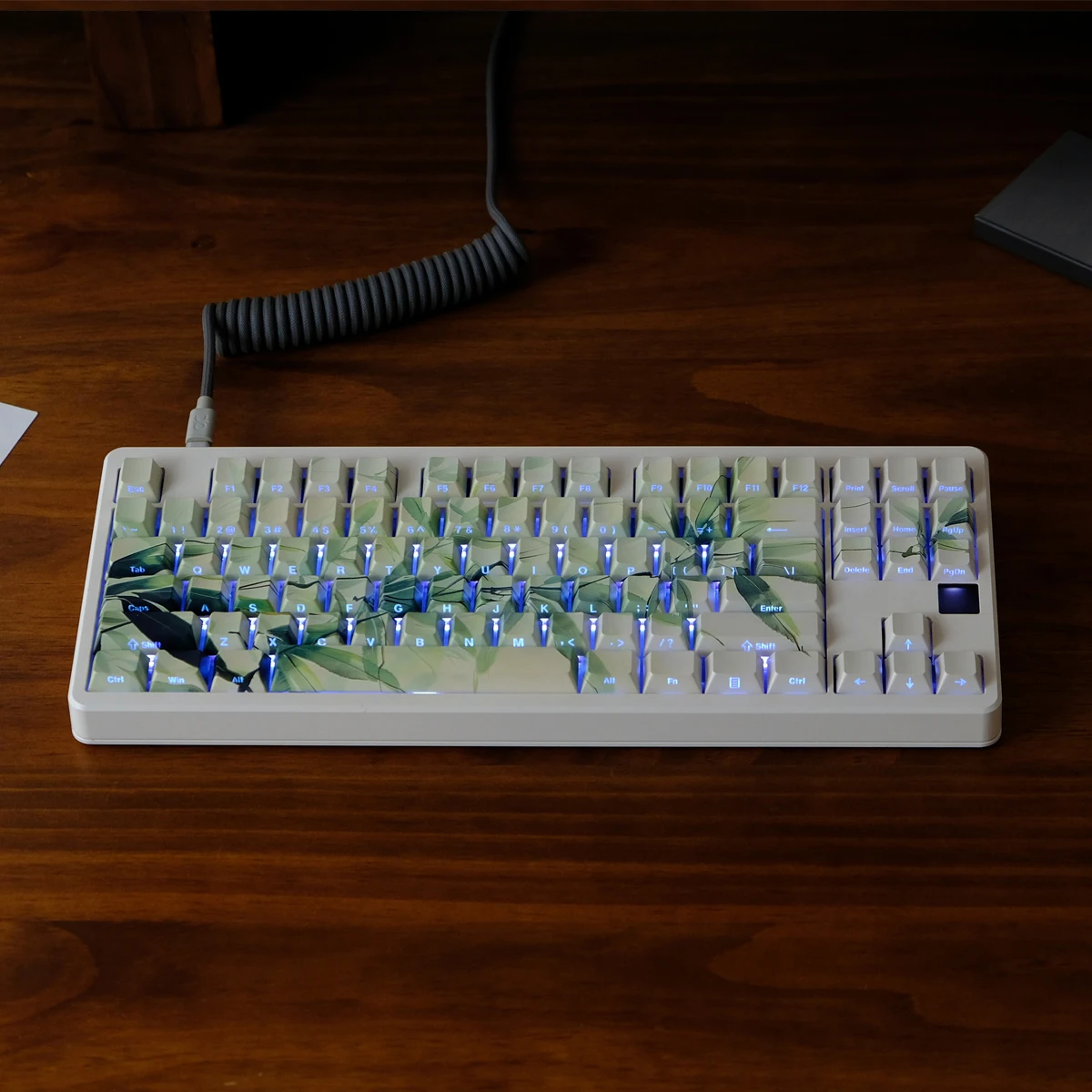 Hoja de bambú, sublimación de tinte de cinco lados, teclas PBT con brillo lateral a través de teclas, perfil de cereza, 130 teclas para teclado de interruptores MX - imagen 3