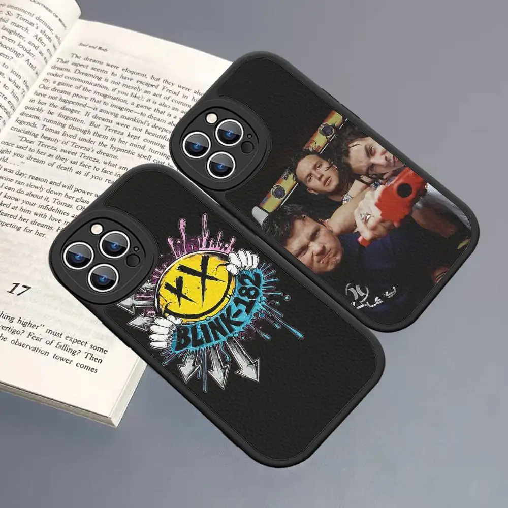 B-Blinks 182 Rock Band Funda de teléfono de cuero para IPhone 16 14 15 Pro Plus 13 12 11 Pro Max funda de silicona - imagen 2