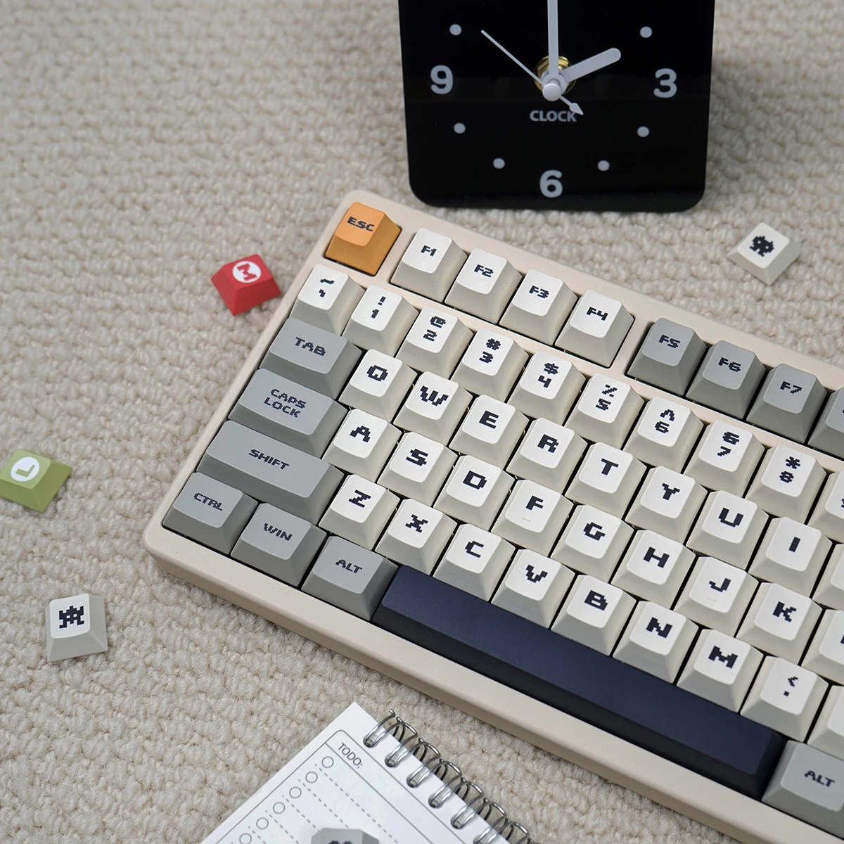 Teclas con tema Super Marie de 152 teclas, teclas de perfil de cereza con sublimación de tinte PBT, teclas blancas y grises para teclado mecánico 67/87 - imagen 3