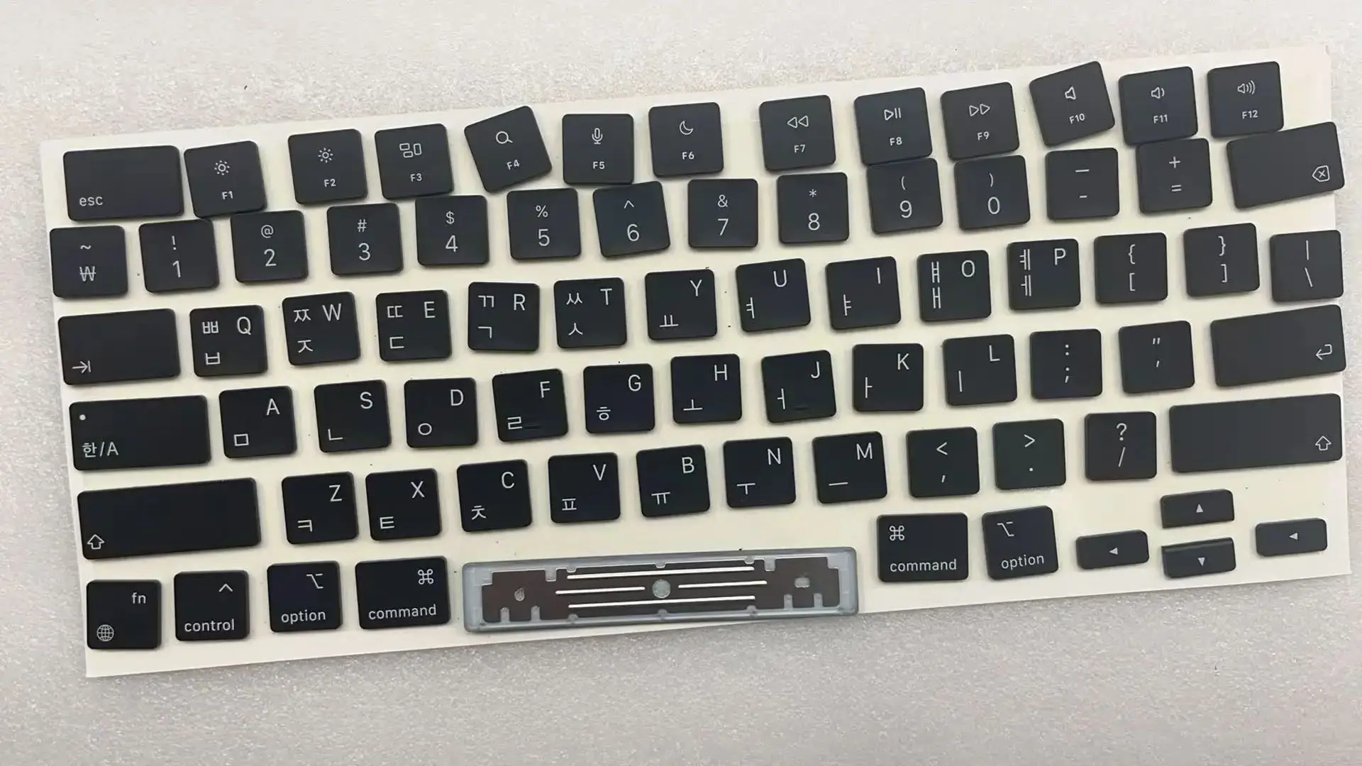 Teclas Coreanas para MacBook Pro M1 M2 M3 14″ 16″ - imagen 4