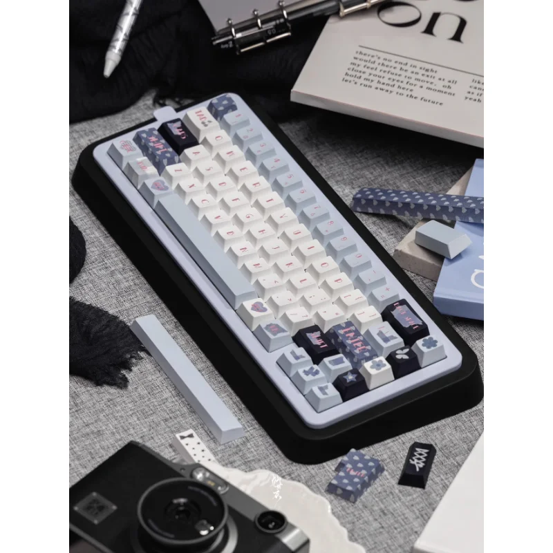 Juego de teclas con tema negro Blud, perfil de cereza, sublimación PBT, teclas originales personalizadas hechas a mano para accesorios de teclado mecánico - imagen 2