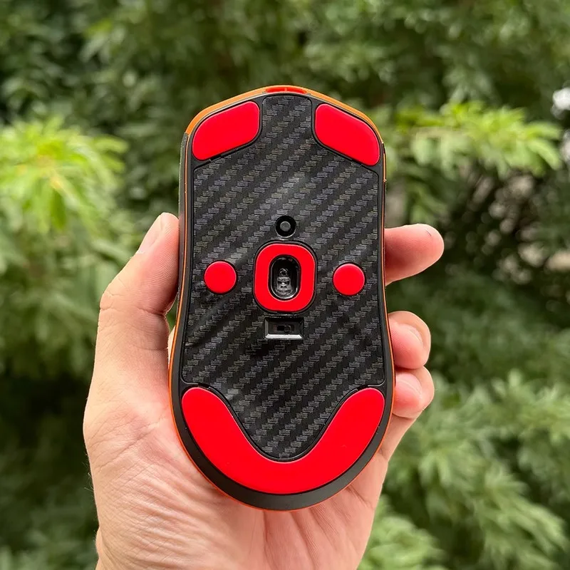 1 pieza de pegatina a prueba de polvo para parte inferior del ratón para Fnatic x Lamzu Maya X/Maya, pegatinas a prueba de polvo de fibra de carbono en negro transparente - imagen 3