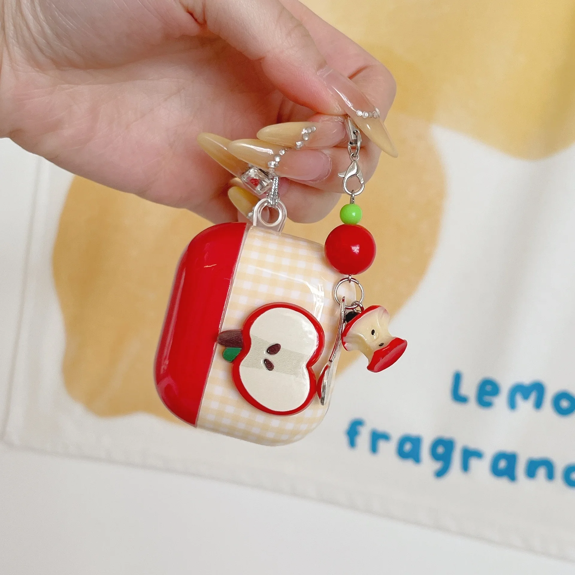 0C9229E6-4B74-4F4B-B3FE-EC3AA2