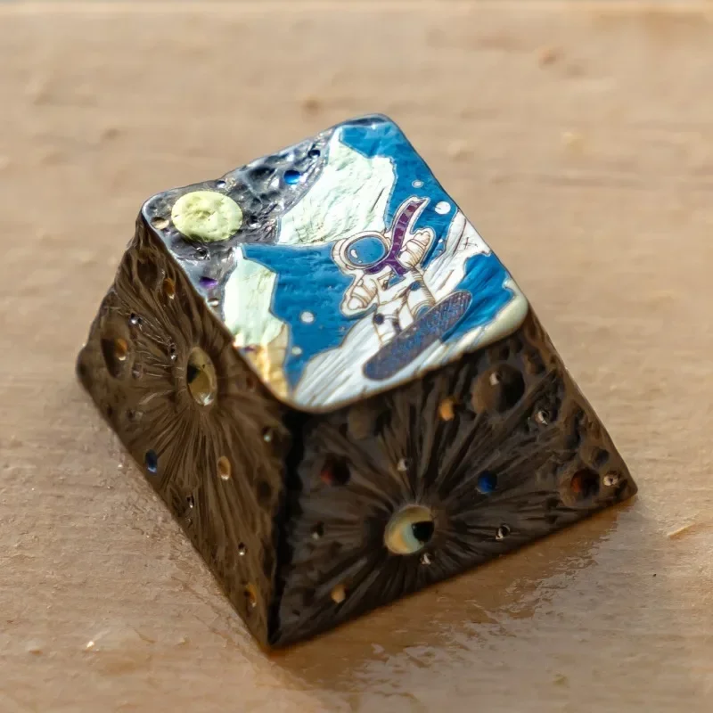 Keycap con tema de astronauta, Metal CNC, aleación de titanio, tallado a mano, perfil de cereza hecho a mano, personalizado, Teclado mecánico, regalos - imagen 5