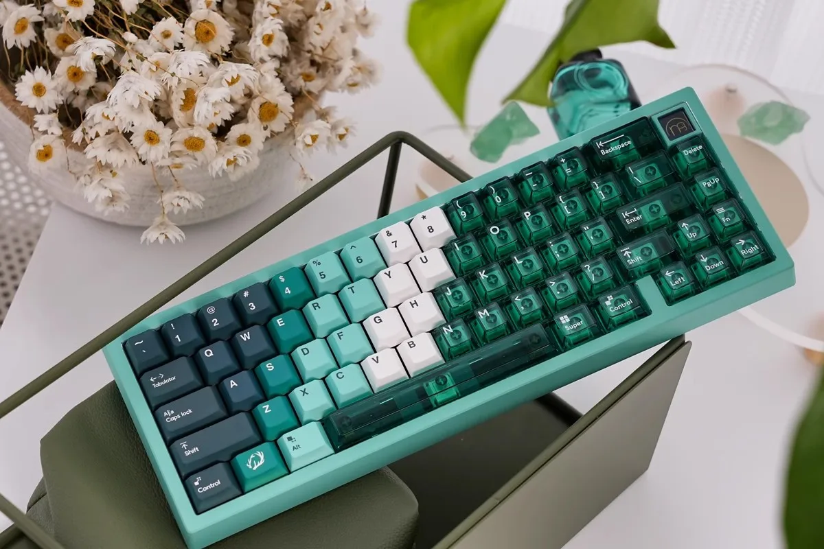 GMK Snowy Mountain Green Forest Keycaps PBT Dye Subbed Key Caps Cherry Profile Keycap With 2.25U 2.75U 3U 7U Spacebar ISO Enter - imagen 4