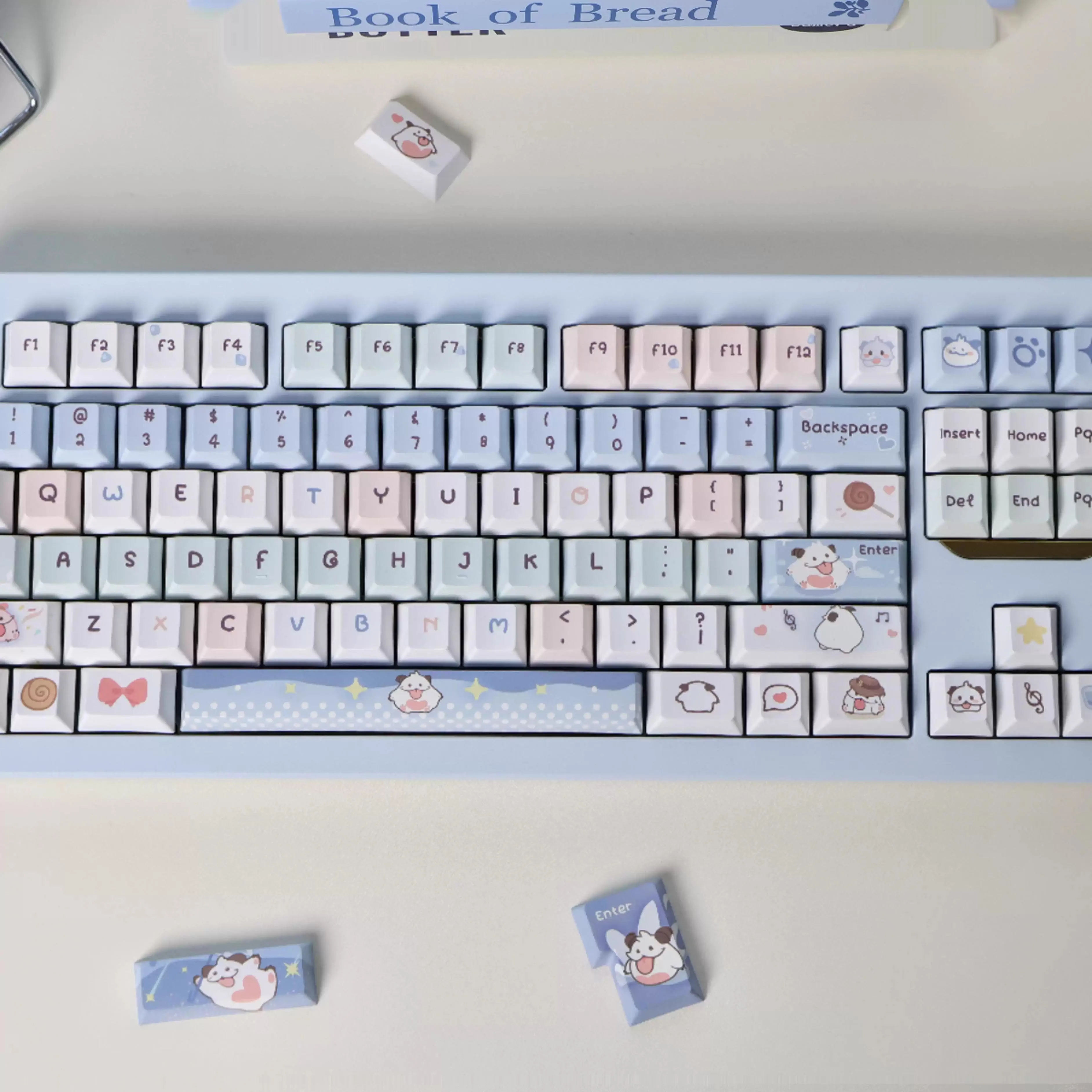 Teclas con tema de pequeño monstruo azul, teclas originales Kawaii PBT de sublimación con perfil de cereza para teclado mecánico, tapa de tecla personalizada