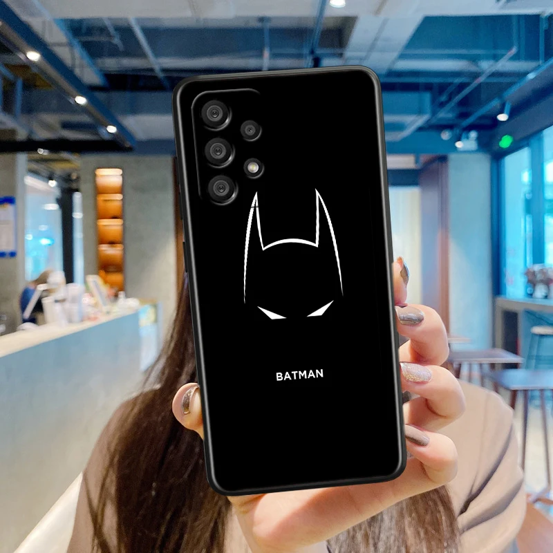 Superhéroe negro Batman para Samsung A55 A35 A25 A15 A14 A73 A53 A13 A05S A03S A02S A71 A52 A32 funda de teléfono suave negra - imagen 4