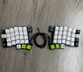Complete keyboard E