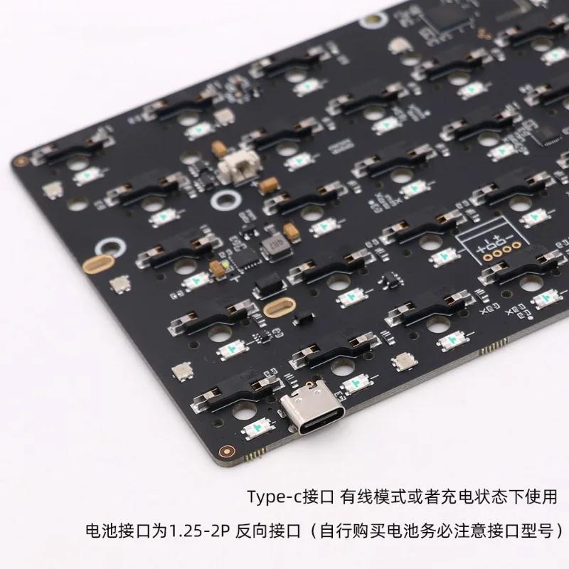 BG64M V2 cambio izquierdo 64 PCB triodo GH60 con cable y Bluetooth 2,4G RGB tipo C señal inalámbrica + accesorios de teclado mecánico - imagen 3