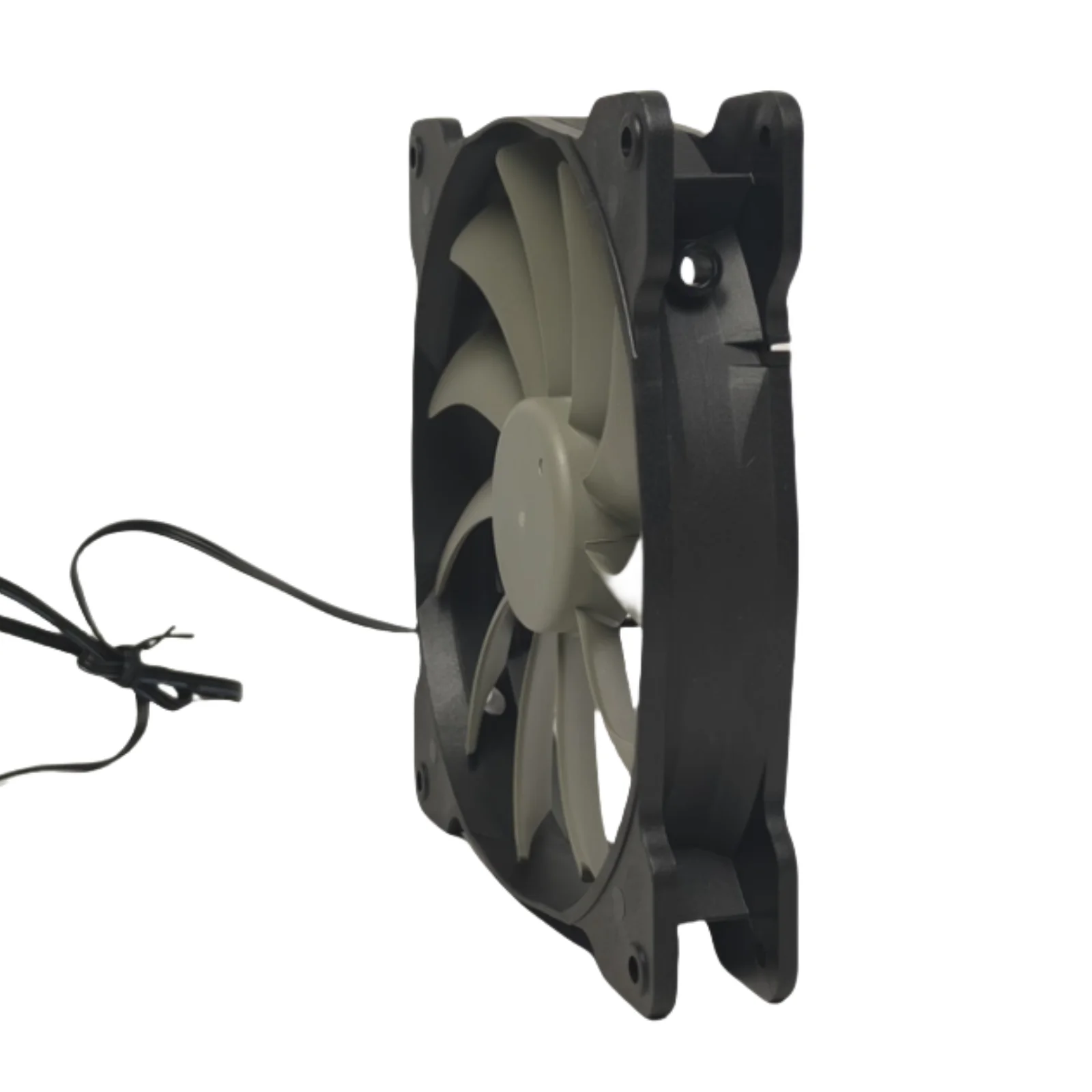 14025 Ventilador de refrigeración industrial de 14 cm 140x140x25 mm 12 V 0.30 A - Ventilador silencioso con cubierta de PC de 3 cables 1050 RPM para computadora/PSU/fuente de alimentación - imagen 2