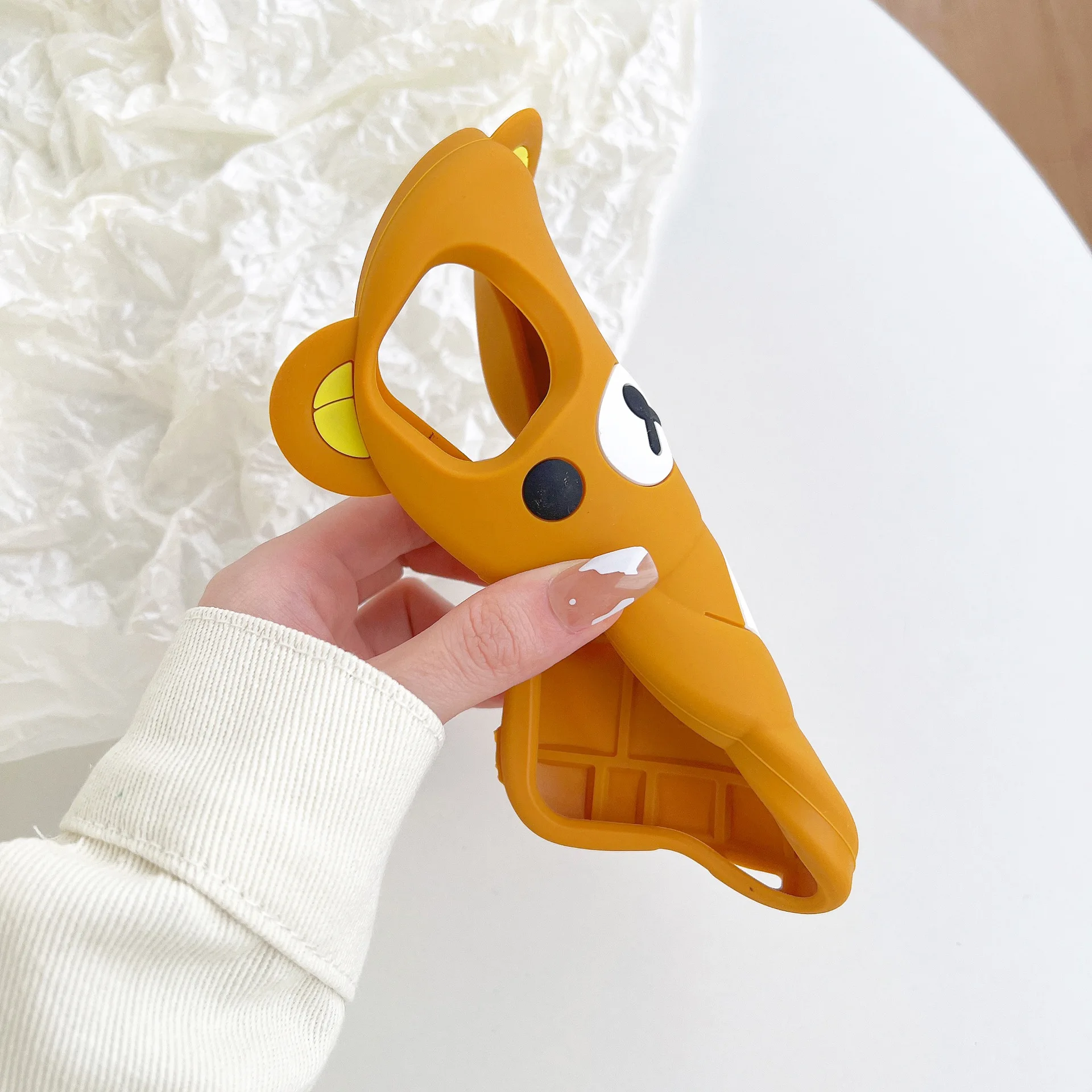 Funda Silicona iPhone Rilakkuma – Diseño Oso Protector Suave - imagen 4