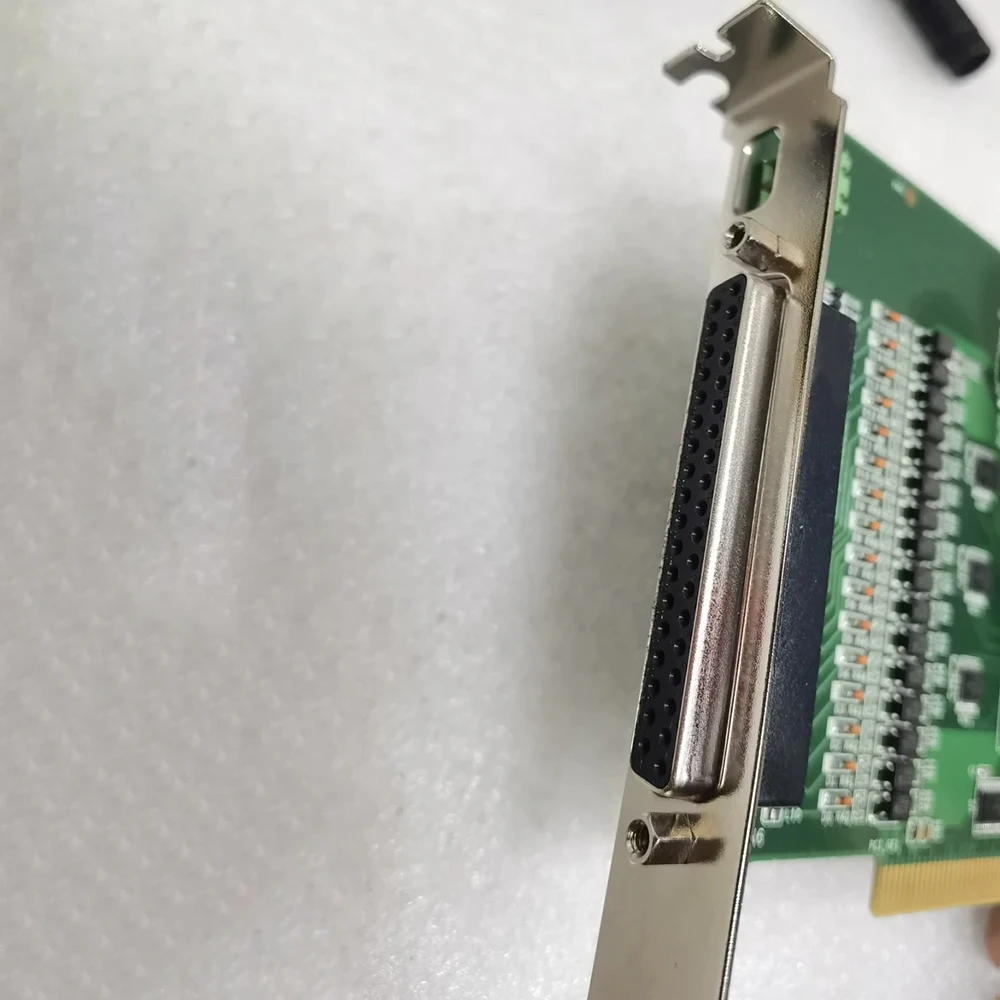 Para tarjeta de adquisición de datos Advantech PCI-1750 REV.B1 02-1 - imagen 3