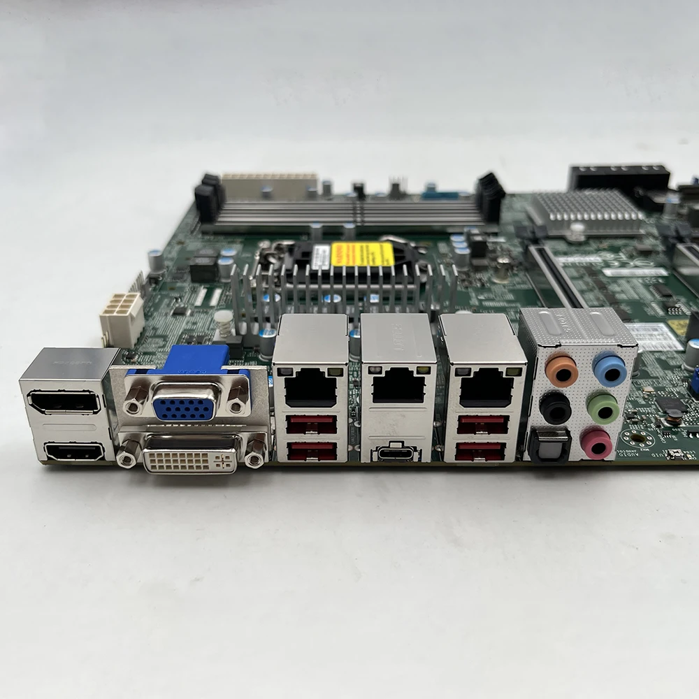 Para placa base de estación de trabajo Supermicro compatible con 10. ° i9 W580 M.2(2280/22110) DDR4-3200MHz ATX X12SCA-5F - imagen 4