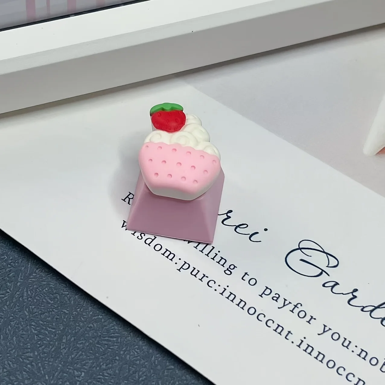 4 Uds. De gafas rosas bonitas, teclas de cerdito, interruptor Cherry mx, ESC, eje transversal, dibujos animados, Anime Show, teclas de teclado mecánico - imagen 2