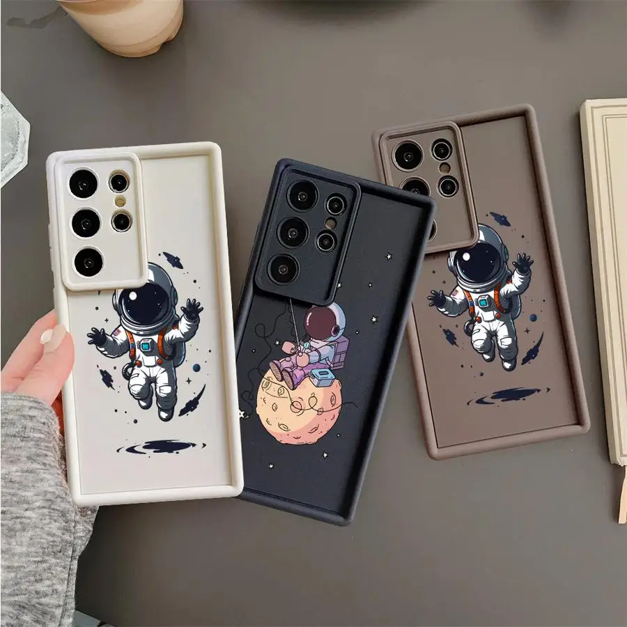 Space Astronaut Cool Soft TPU Phone Case for Samsung Galaxy S21 S20 S22 S25 Ultra S23 Plus S24 FE S24 S23 Note 20 Ultra S25  - imagen 5