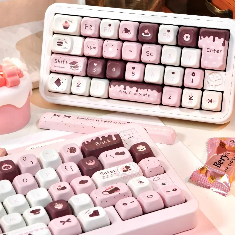 Teclas de baya rosa personalizadas, teclas de perfil PBT FOA, bonitas teclas de sublimación de tinte Amina Point de dibujos animados de color rosa para regalos de teclado para juegos - imagen 2