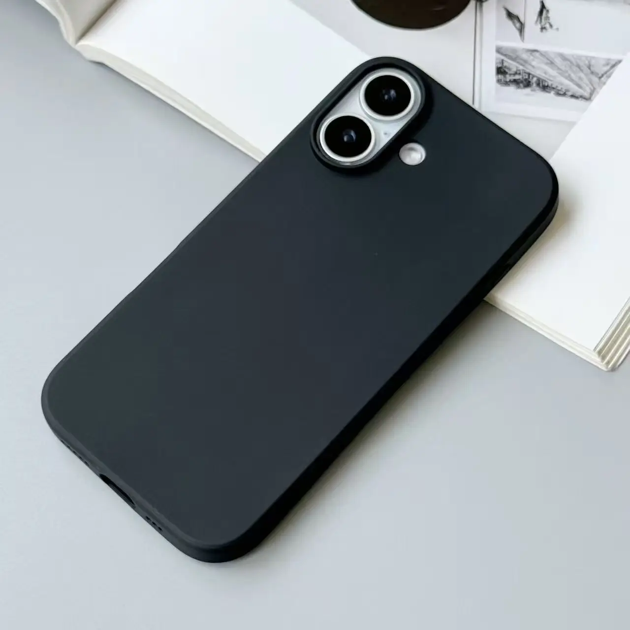 Funda de teléfono de silicona líquida para Apple iPhone 17 Pro Max 17 Air Color negro funda suave de TPU - imagen 5