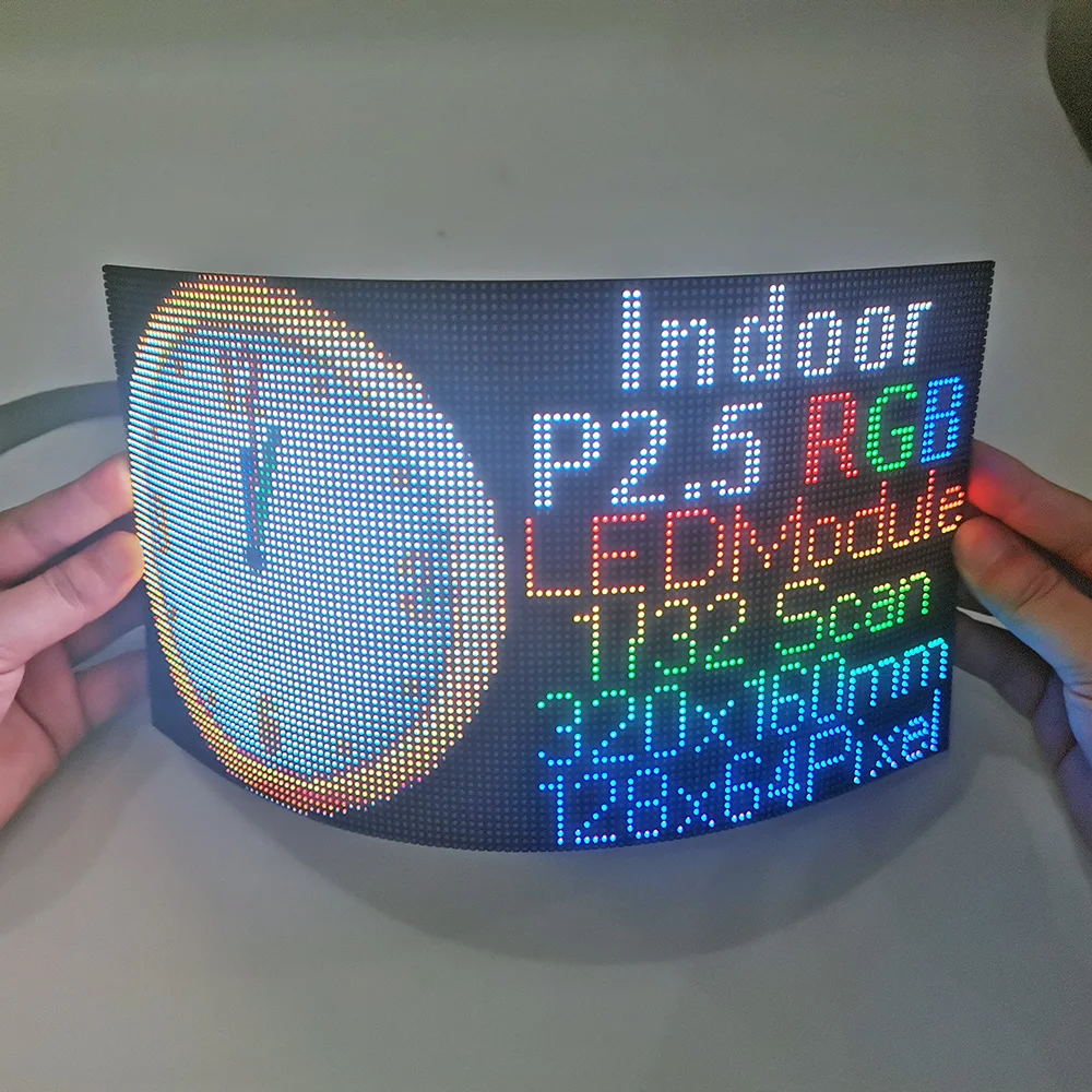 Módulo suave LED P2.5 320 x 160 mm, P1.86, P2, panel flexible LED P2.5. Módulo de pantalla LED curvo LED a todo color para interiores