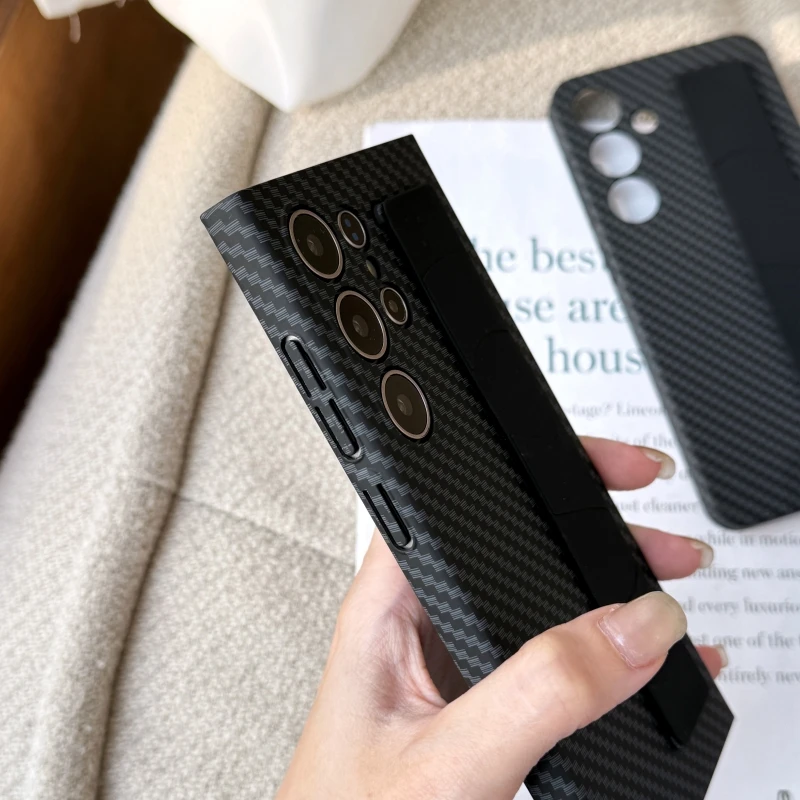 Funda ultrafina con diseño de fibra de carbono mate para Samsung Galaxy S23 S24 S25 Ultra Plus, funda elástica de silicona para pulsera - imagen 5