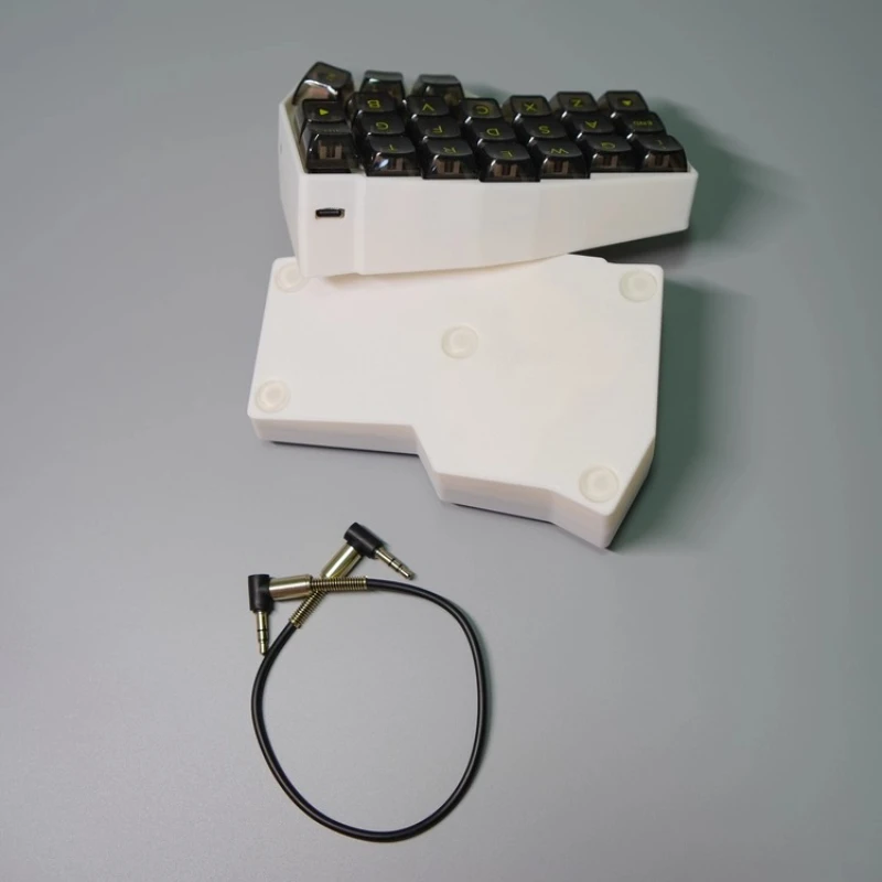 Corne Split Keyboard 46 teclas con cable monomodo RGB teclados mecánicos de intercambio en caliente personalizados 7 °   Teclado dividido de oficina VIAL inclinado - imagen 5