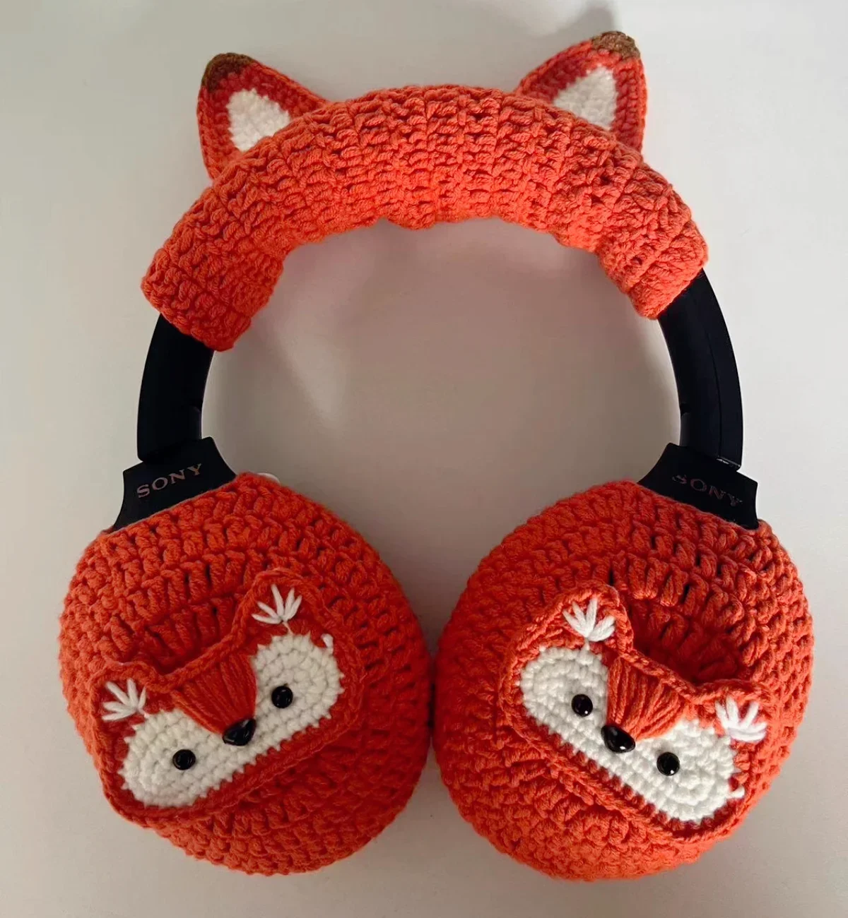 Funda hecha a mano para Sony Xm4/Xm5, funda Y2k Spider para auriculares, funda protectora decorativa para accesorios de auriculares con bonito gato personalizado