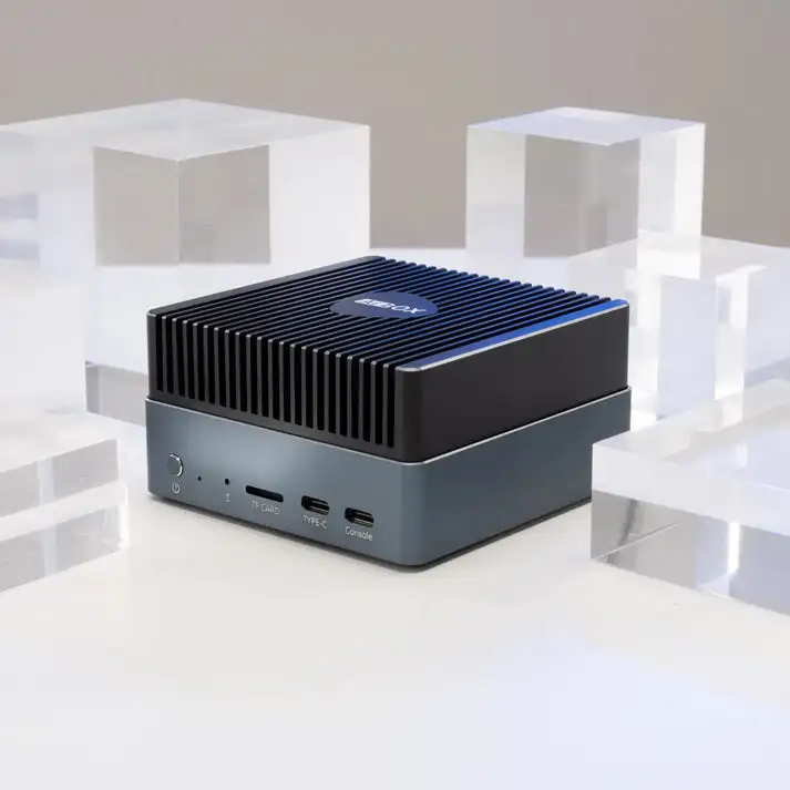 AIBOX-3576 RK3576 6TOPS Potencia de computación sin ventilador G52 MC3 GPU Linux Mini PC Modelo grande Caja AI Despliegue privado de baja potencia - imagen 4