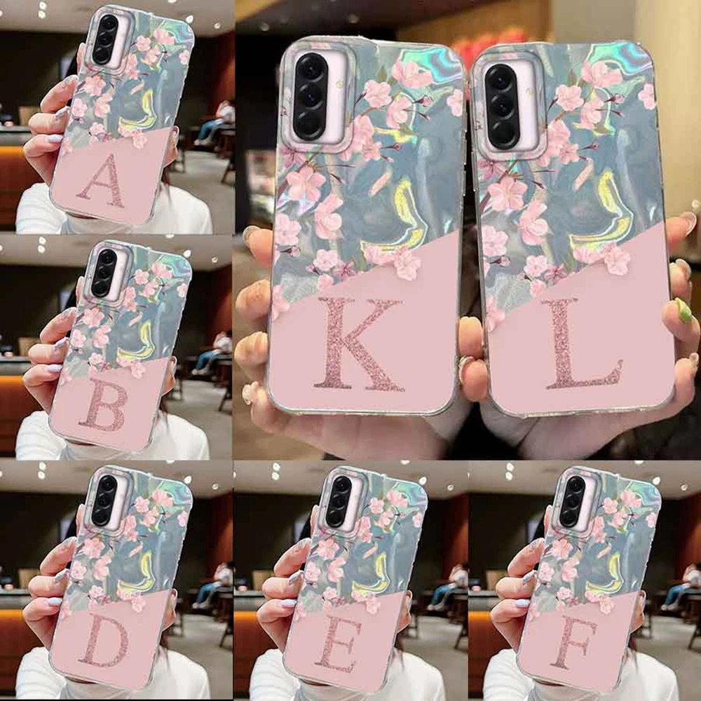 Funda con letra inicial A Z para Samsung Galaxy A56 A36 A26 A16 A15 A25 A35 A14 A24 5G, funda trasera de silicona con flores rosas - imagen 4