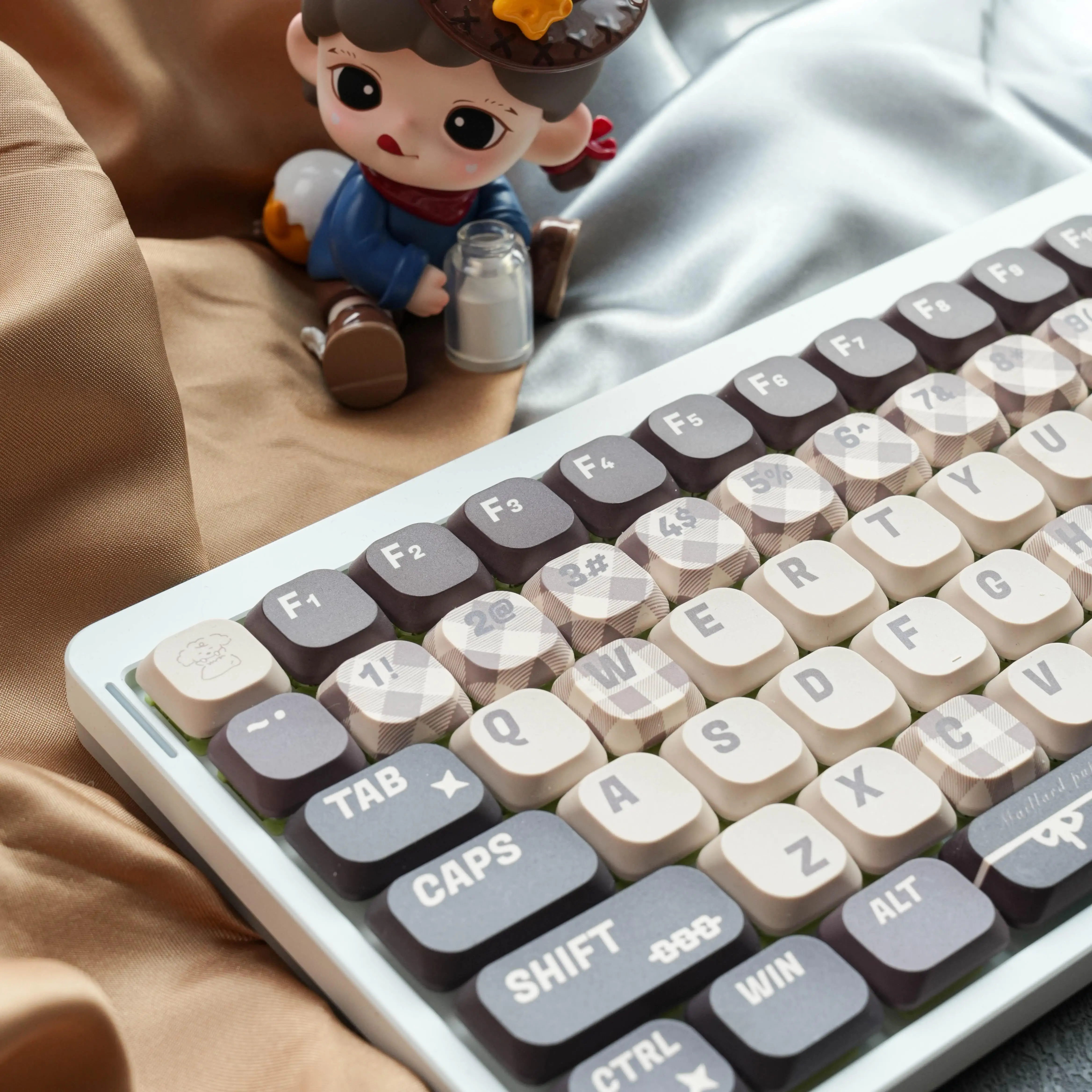 Teclas de perfil bajo de 5MM Maillard Puppy 120 teclas ADA Keycap PBT para interruptor MX 60% 65% 75% tapa de teclado mecánico para jugadores