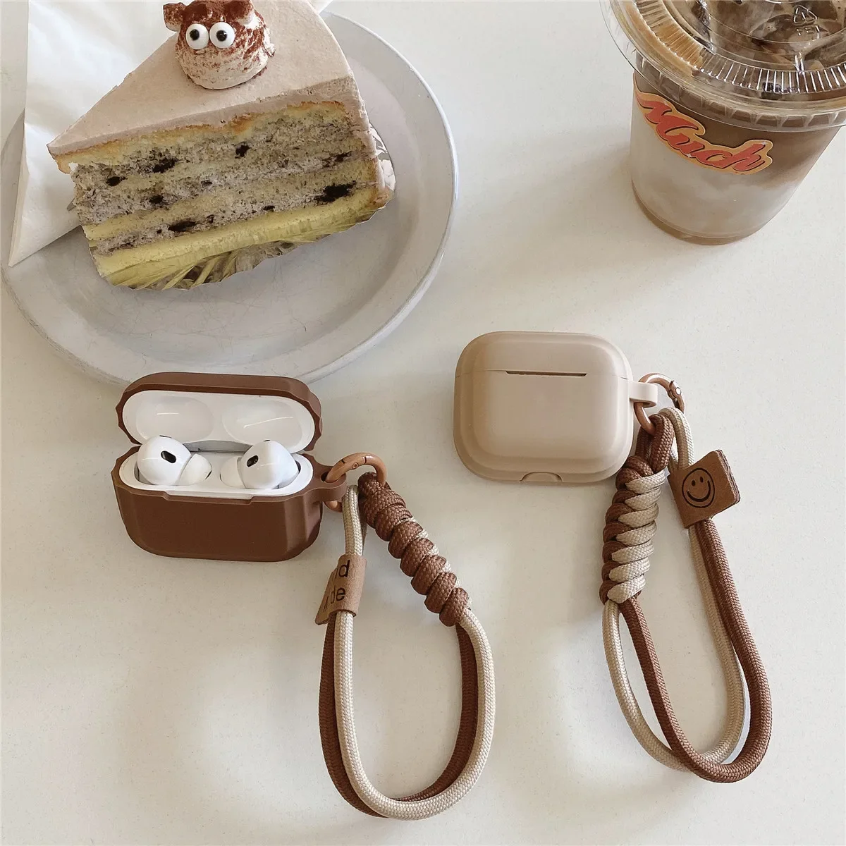 Funda de silicona suave para auriculares, color caramelo, con pulsera, prevención de caídas, pareja para airpods 2, 3 pro 2, caja de carga bluetooth - imagen 2