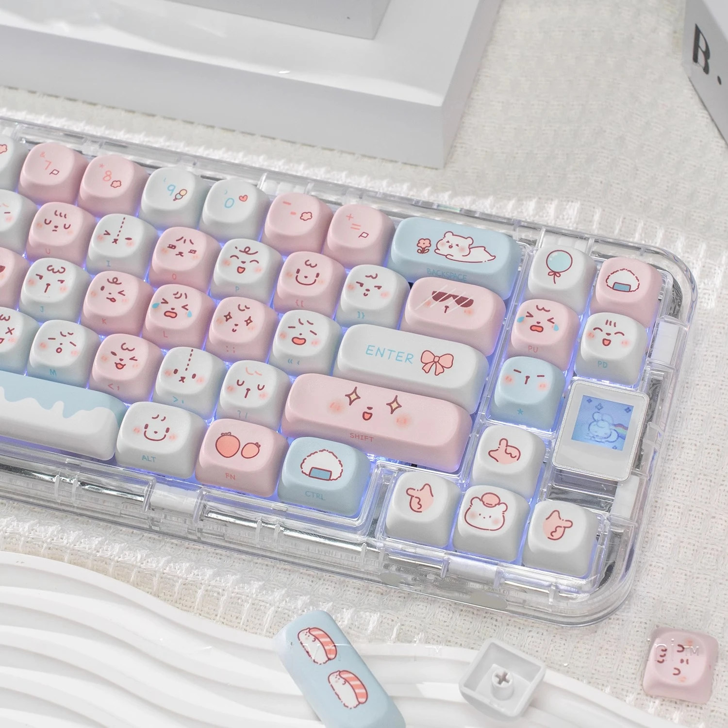 Blue Pink Bear Cute Keycap MOA Profile PBT Five-Sided Sublimation Side Engraved Emoji Keycaps for Mechanical Keyboard Girl Gift - imagen 4