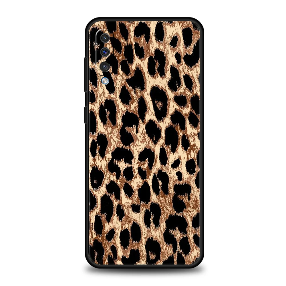 Funda con estampado de leopardo y tigre a la moda para Samsung A56 A36 A26 A24 A16 A14 A12 A32 A50 A70 A22 A40 A34 A54 A42 A52 A04s A06 5G - imagen 5