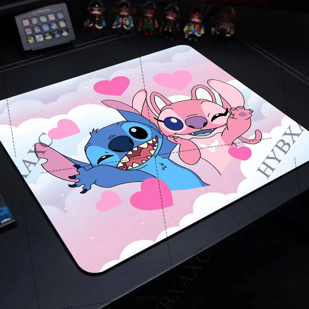 Alfombrilla de ratón Stitch para escritorio, alfombrilla de ratón de goma duradera para escritorio, decoración pequeña para Gamer, PC, ordenador, color rosa - imagen 5