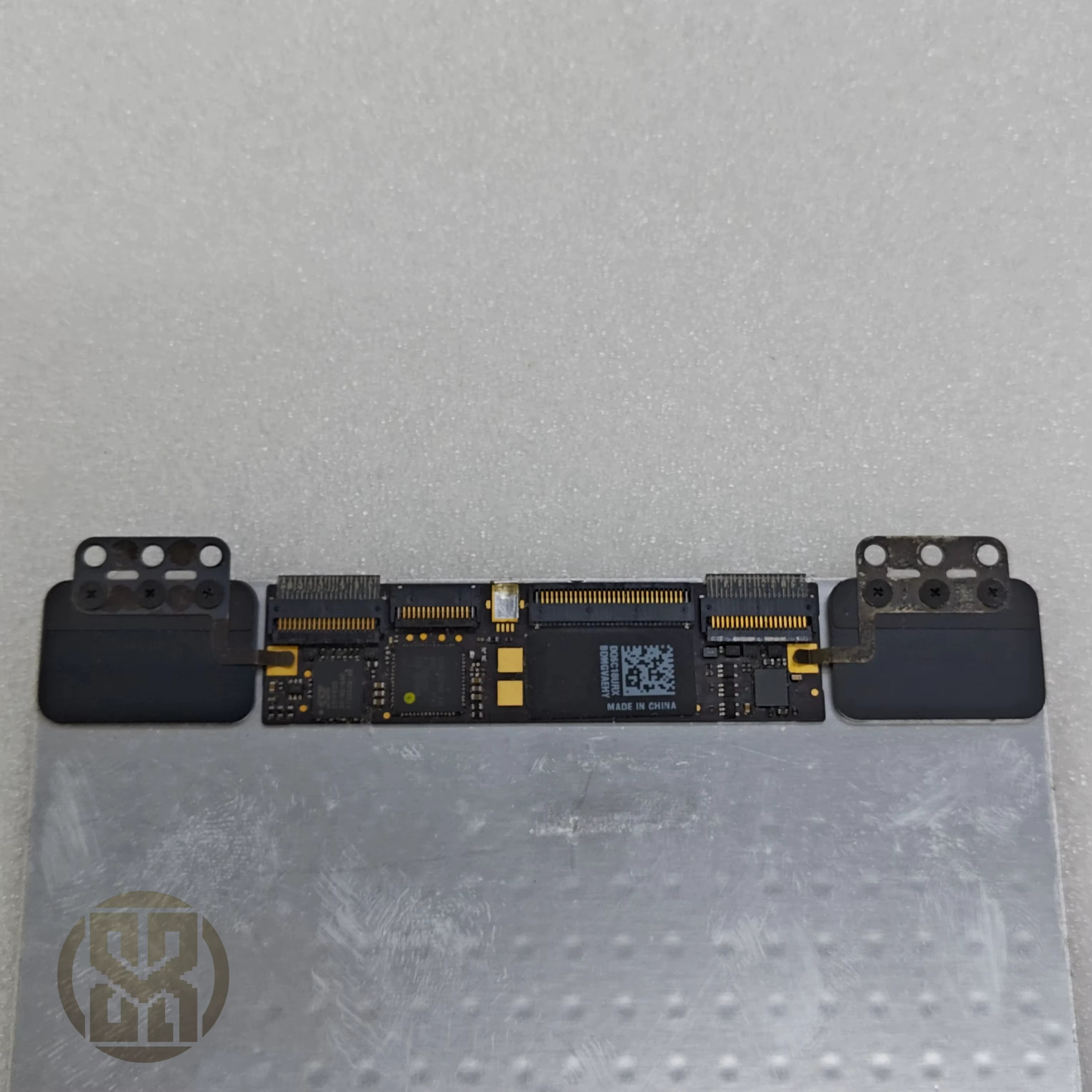 MacBook Air 13 A1369/A1466 Trackpad con cable flexible 2011-2012 - imagen 2