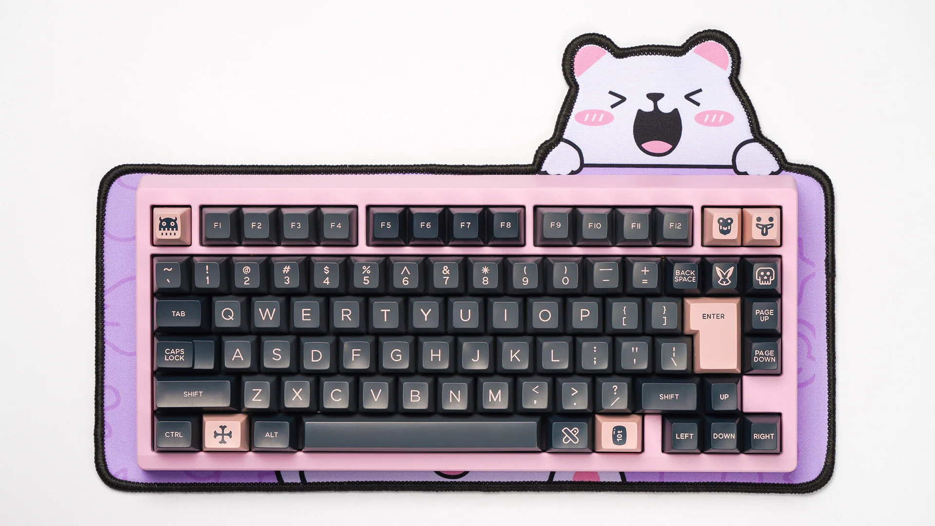 Alfombrilla de ratón de oso de Anime Kawaii, alfombrilla de escritorio de dibujos animados, teclado para juegos, alfombrilla de ratón, alfombrilla de escritorio grande, Color aleatorio - imagen 2
