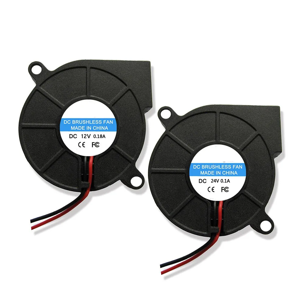 Ventilador 5015 visto frontal con aspas