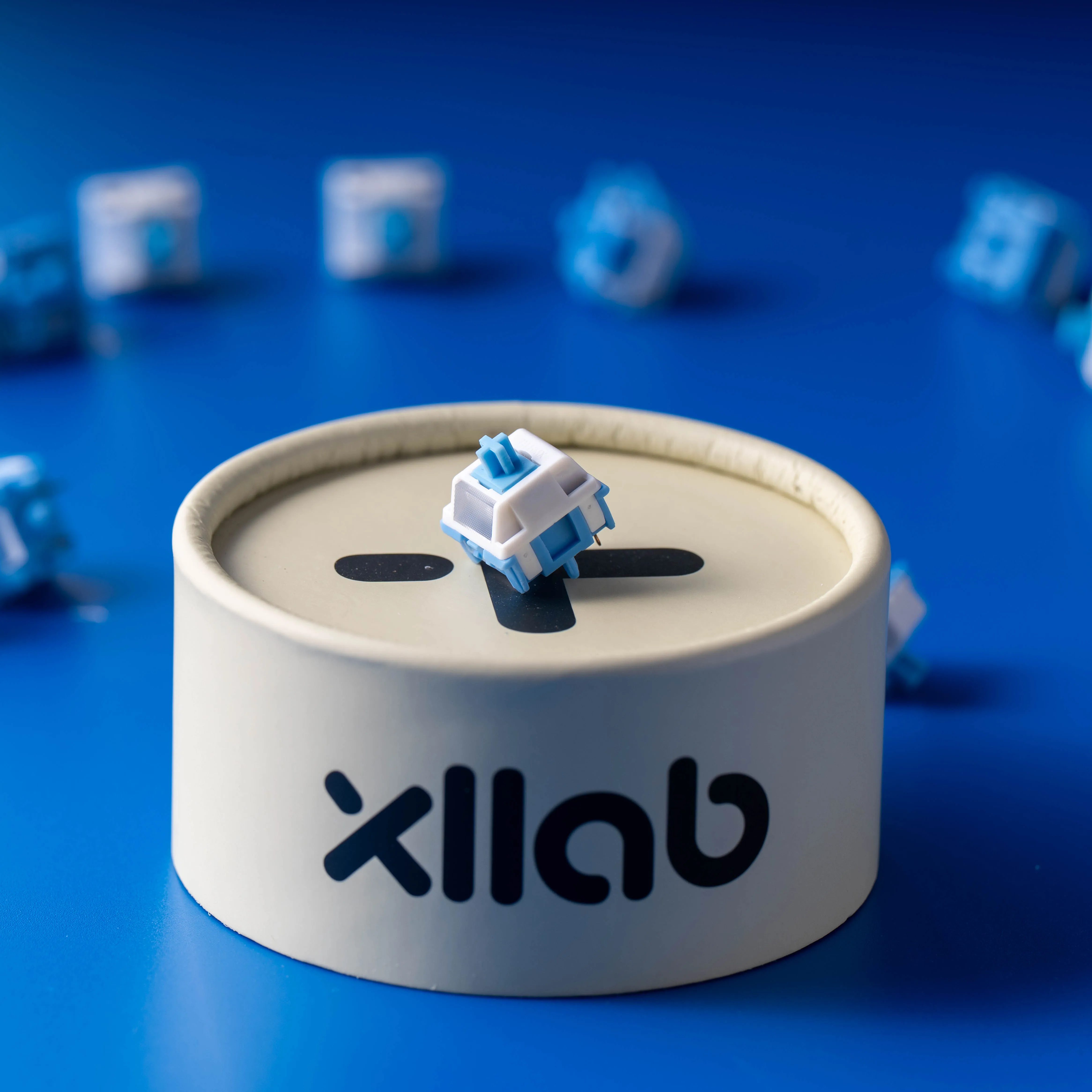 XLLAB x HMX Cloud V2 teclado mecánico interruptor lineal lubricado de fábrica nuevo molde poste conductor de luz